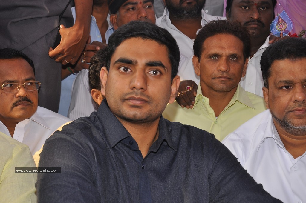 NTR Family Members at NTR Ghat - 130 / 238 photos