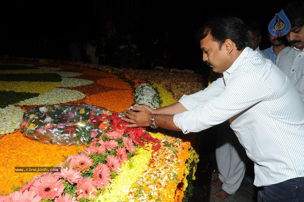 NTR Family Members at NTR Ghat - 139 / 238 photos