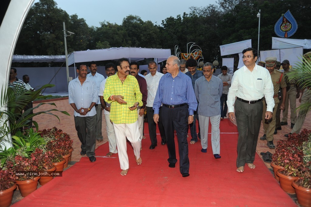 NTR Family Members at NTR Ghat - 141 / 238 photos