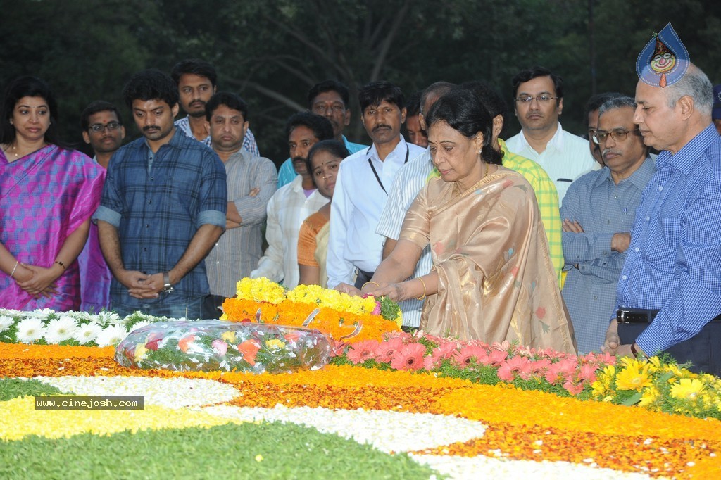 NTR Family Members at NTR Ghat - 182 / 238 photos