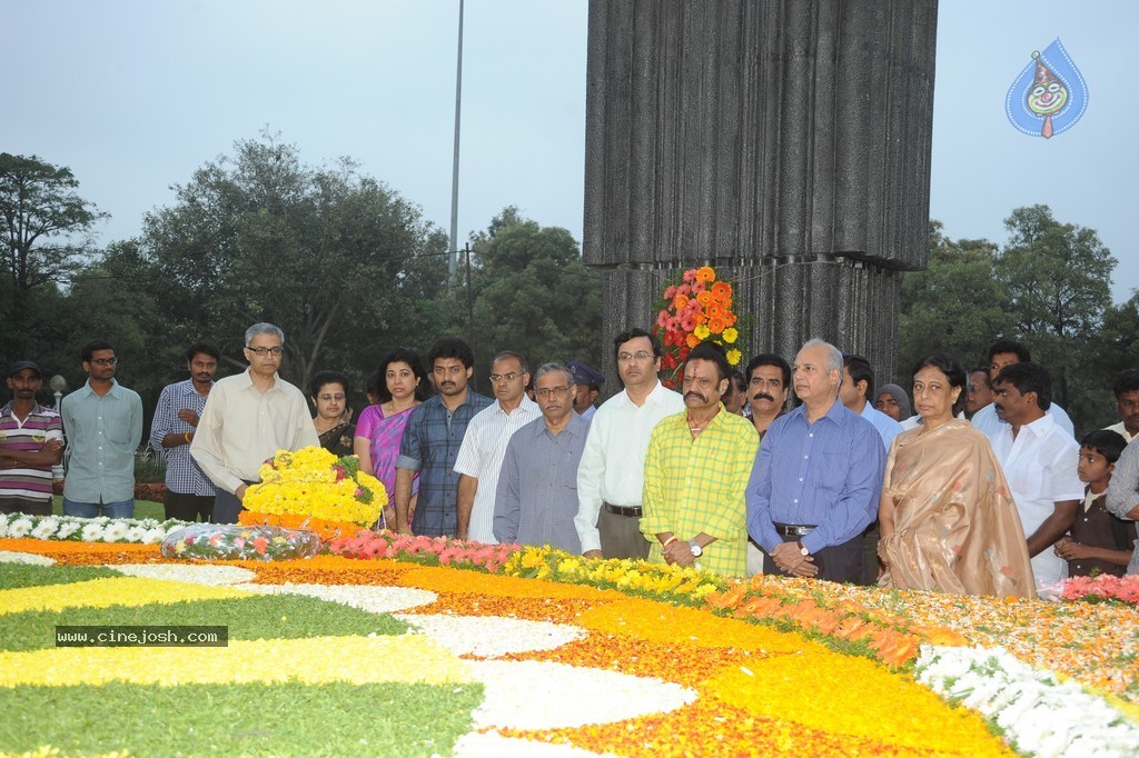 NTR Family Members at NTR Ghat - 199 / 238 photos