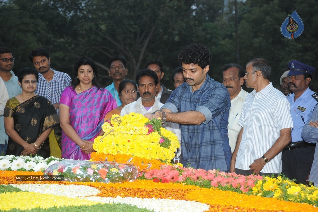 NTR Family Members at NTR Ghat - 211 / 238 photos