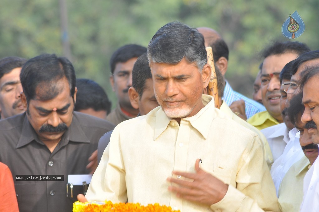 NTR Family Members at NTR Ghat - 220 / 238 photos