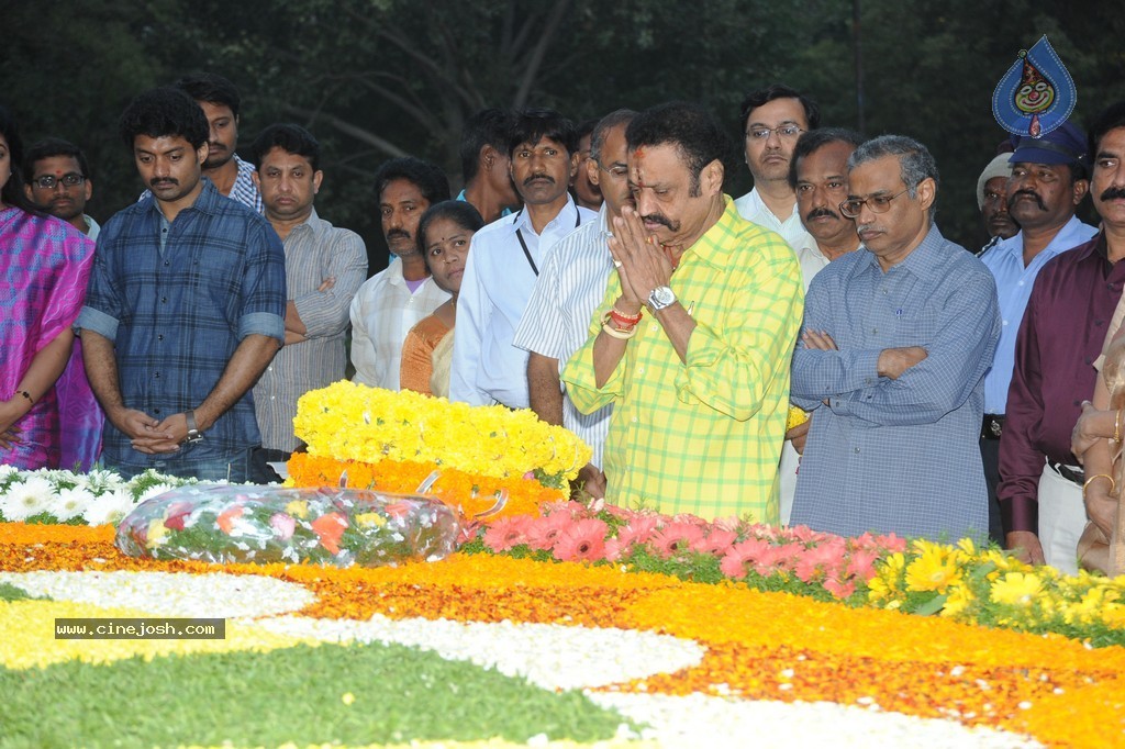 NTR Family Members at NTR Ghat - 229 / 238 photos