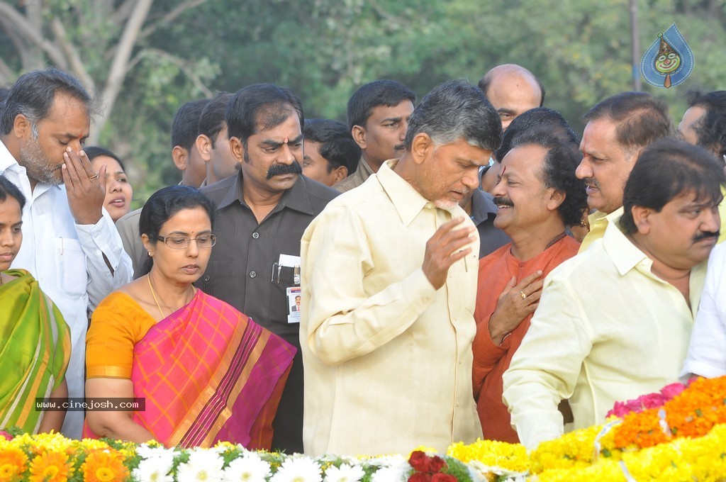 NTR Family Members at NTR Ghat - 233 / 238 photos