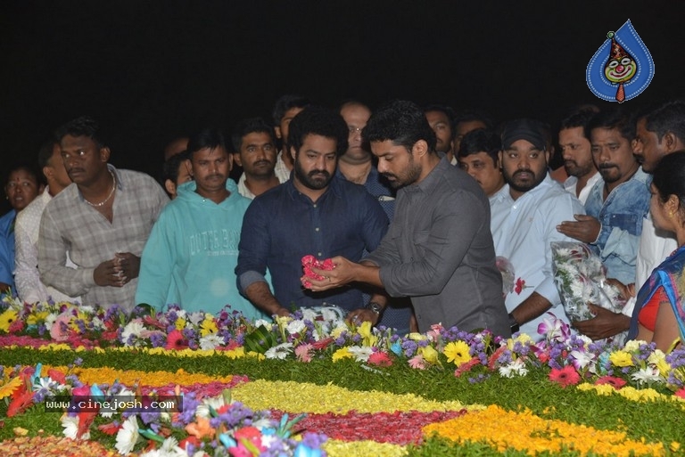 NTR Family Members at NTR Ghat - 23 / 39 photos