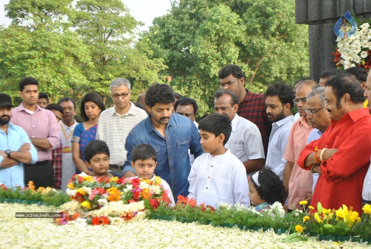 NTR Family Members at NTR Ghat - 54 / 151 photos