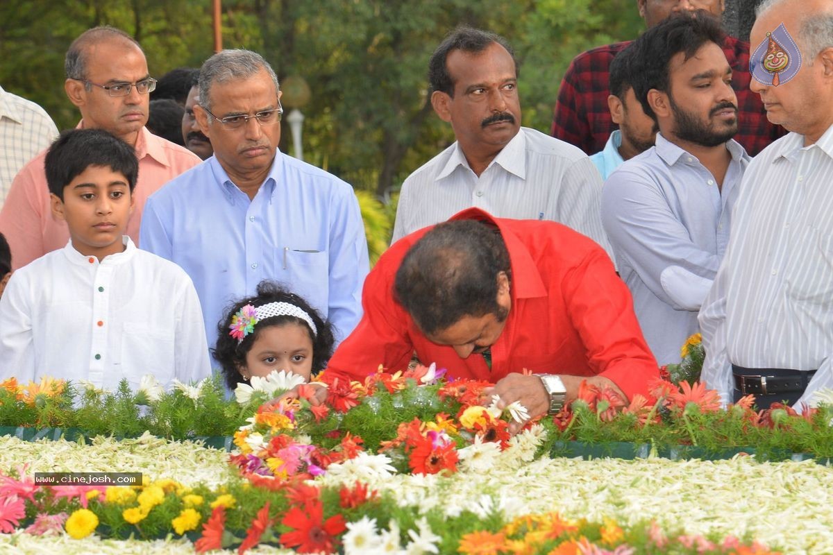 NTR Family Members at NTR Ghat - 81 / 151 photos