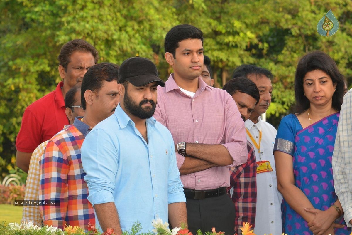 NTR Family Members at NTR Ghat - 89 / 151 photos