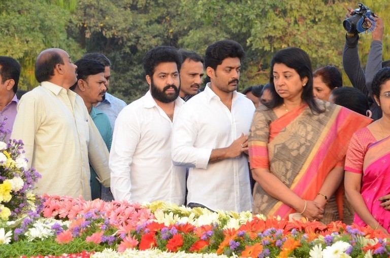 NTR Family Members at NTR Ghat Photos - 97 / 102 photos