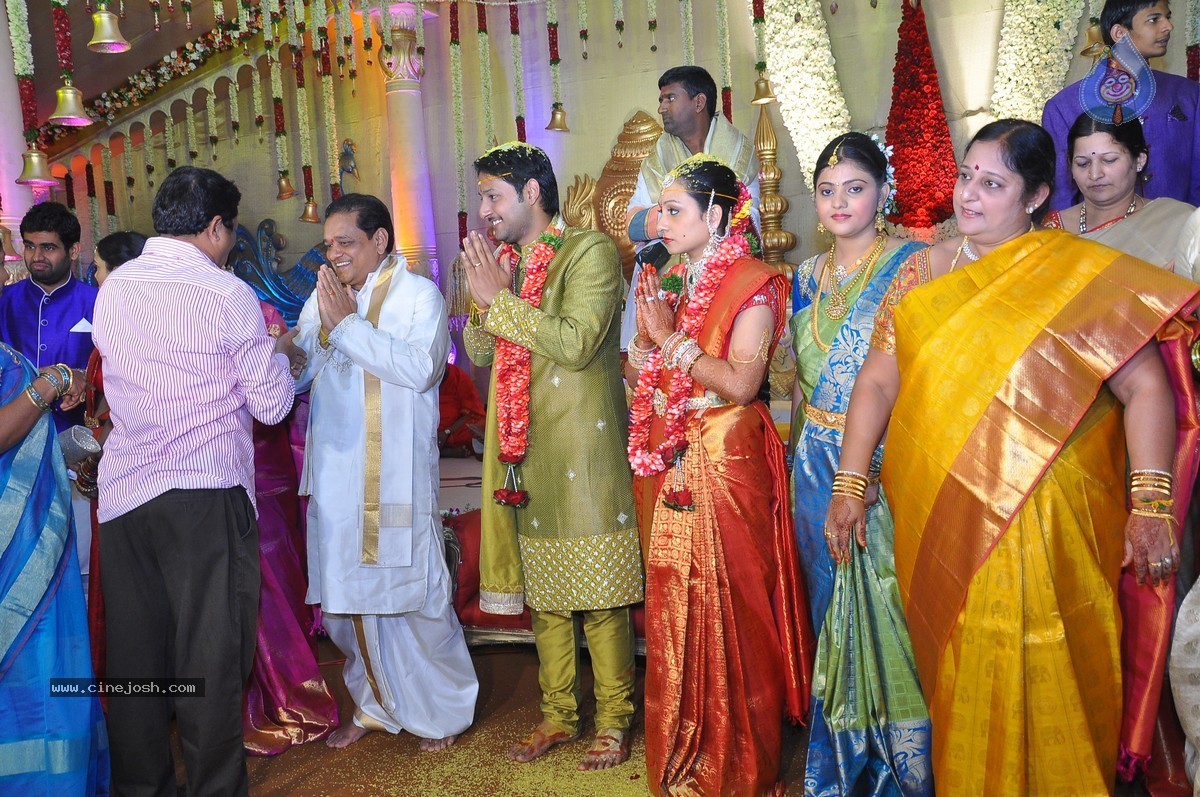 Nukarapu Suryaprakash Rao Daughter Grishma Wedding Photos - 8 / 136 photos
