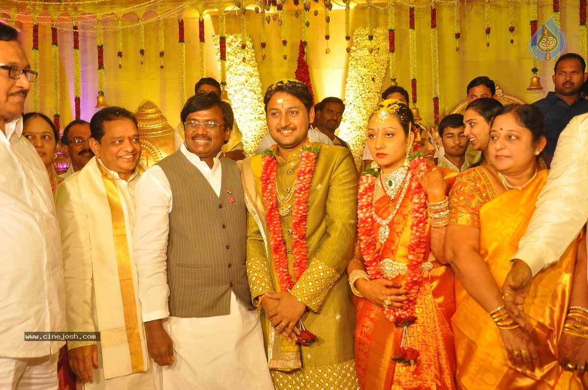 Nukarapu Suryaprakash Rao Daughter Grishma Wedding Photos - 13 / 136 photos