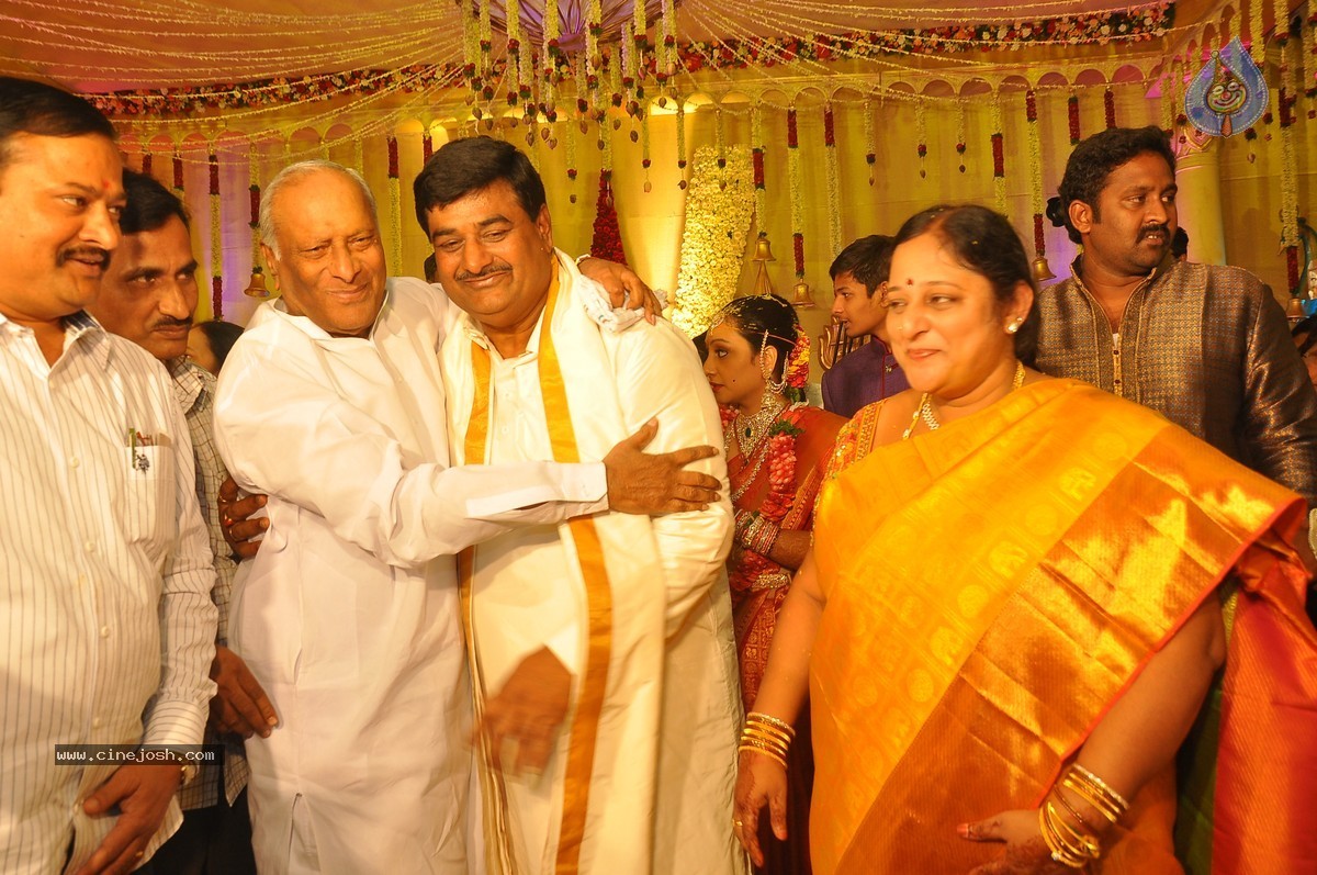 Nukarapu Suryaprakash Rao Daughter Grishma Wedding Photos - 15 / 136 photos