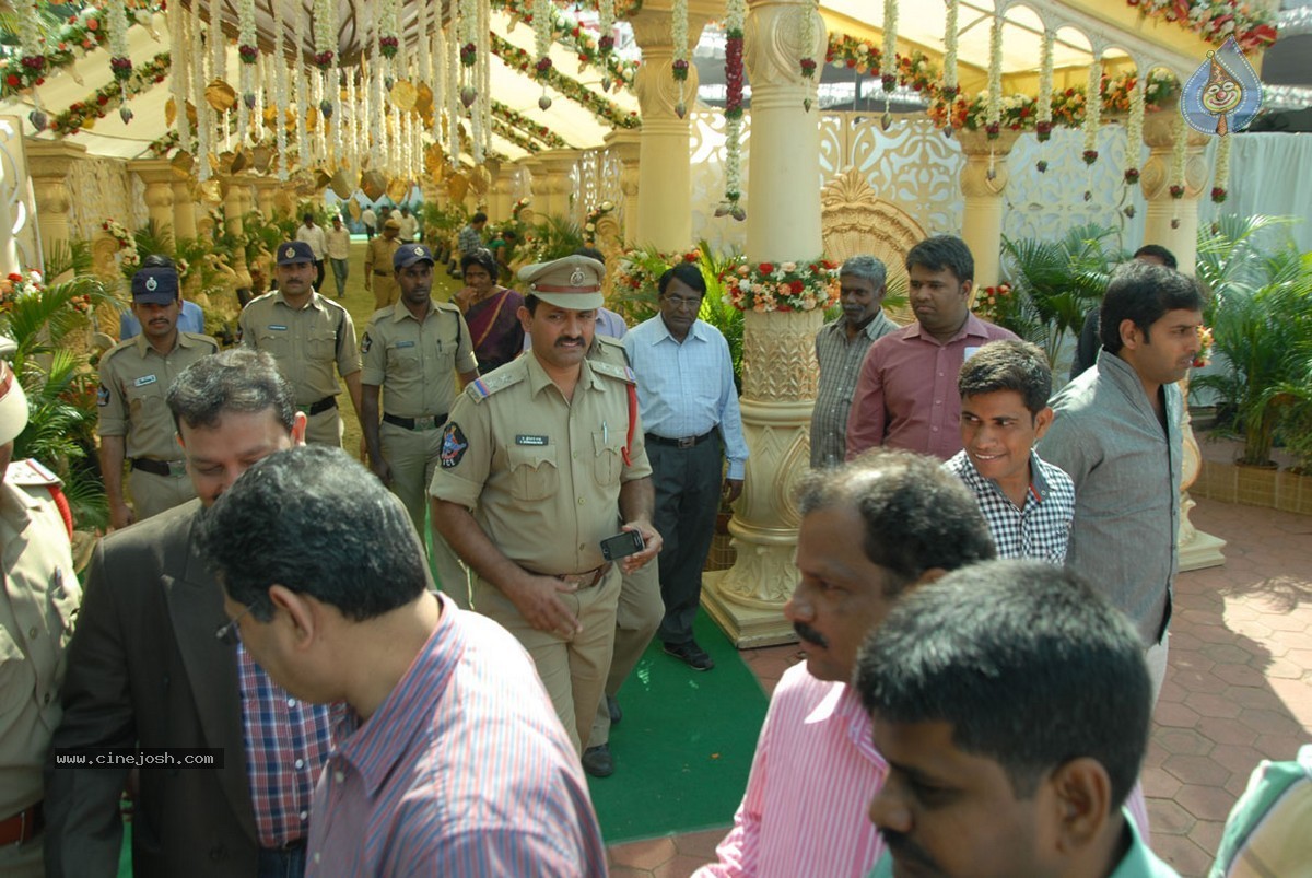 Nukarapu Suryaprakash Rao Daughter Grishma Wedding Photos - 24 / 136 photos