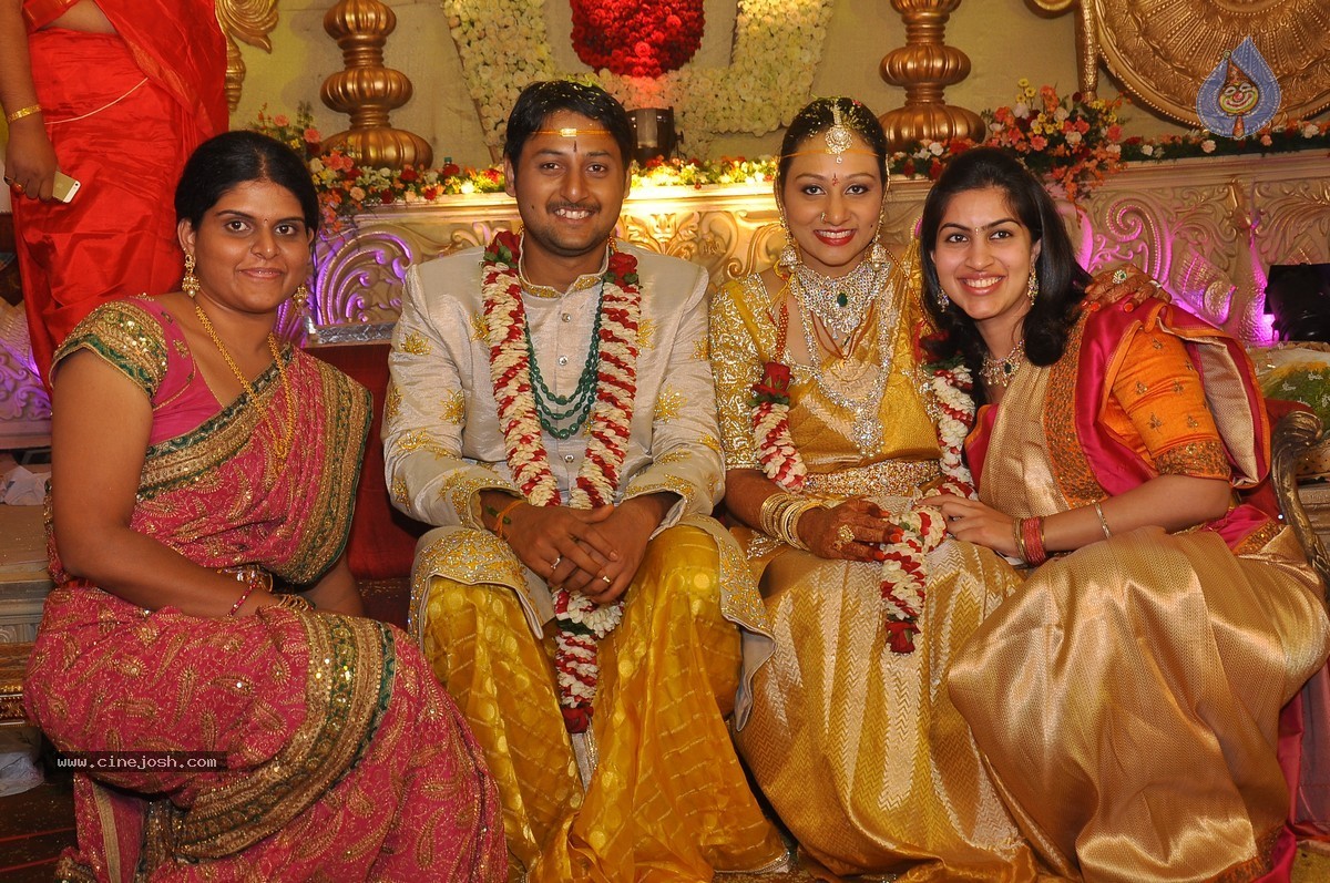 Nukarapu Suryaprakash Rao Daughter Grishma Wedding Photos - 28 / 136 photos