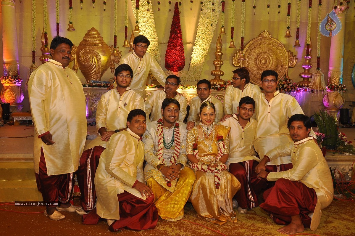 Nukarapu Suryaprakash Rao Daughter Grishma Wedding Photos - 95 / 136 photos