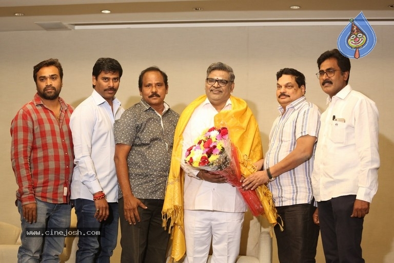 Padma Shri Sirivennela Seetharama Sastry Press Meet - 4 / 21 photos