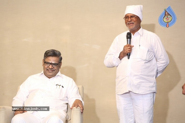 Padma Shri Sirivennela Seetharama Sastry Press Meet - 19 / 21 photos