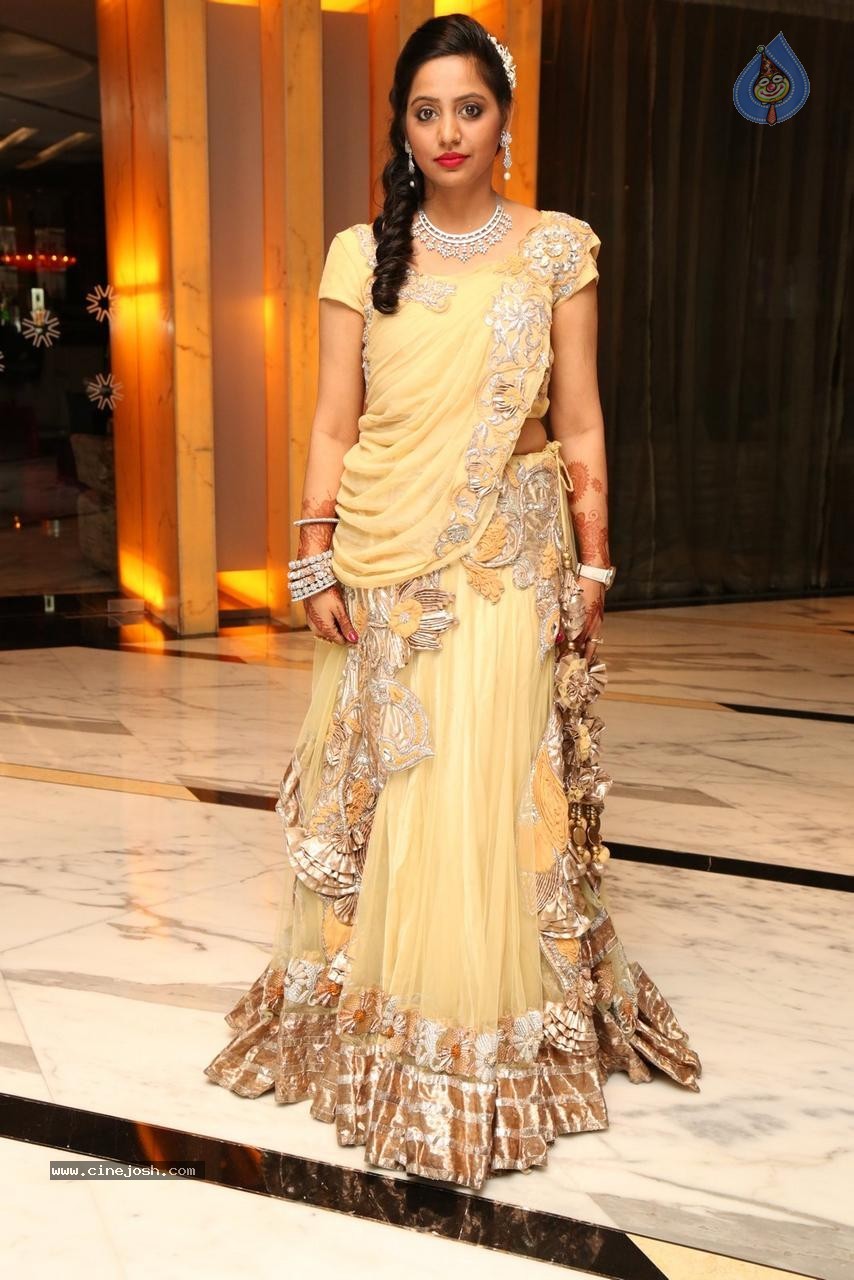 Parul and Bala Kumar Wedding Event - 33 / 122 photos