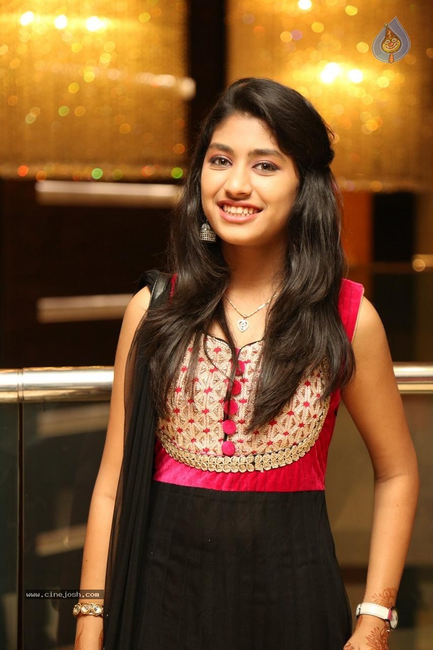Parul and Bala Kumar Wedding Event - 42 / 122 photos