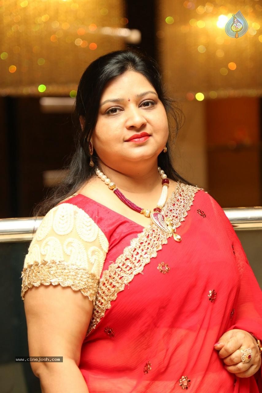 Parul and Bala Kumar Wedding Event - 52 / 122 photos