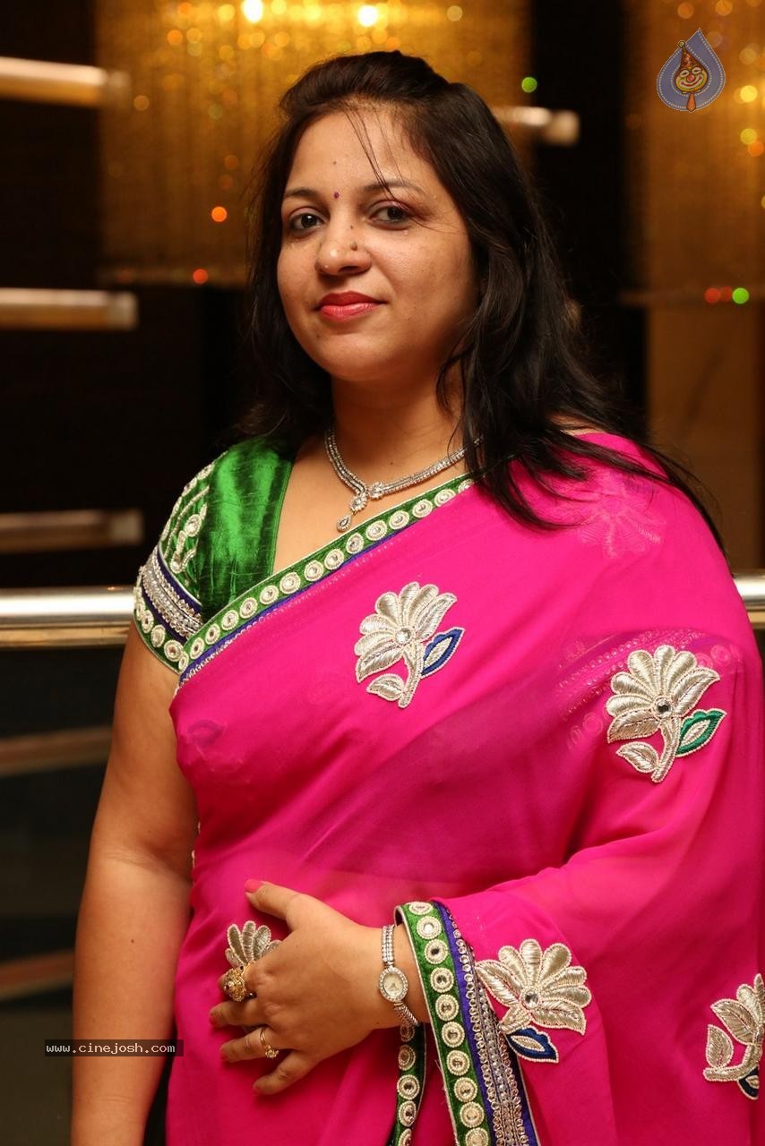 Parul and Bala Kumar Wedding Event - 99 / 122 photos