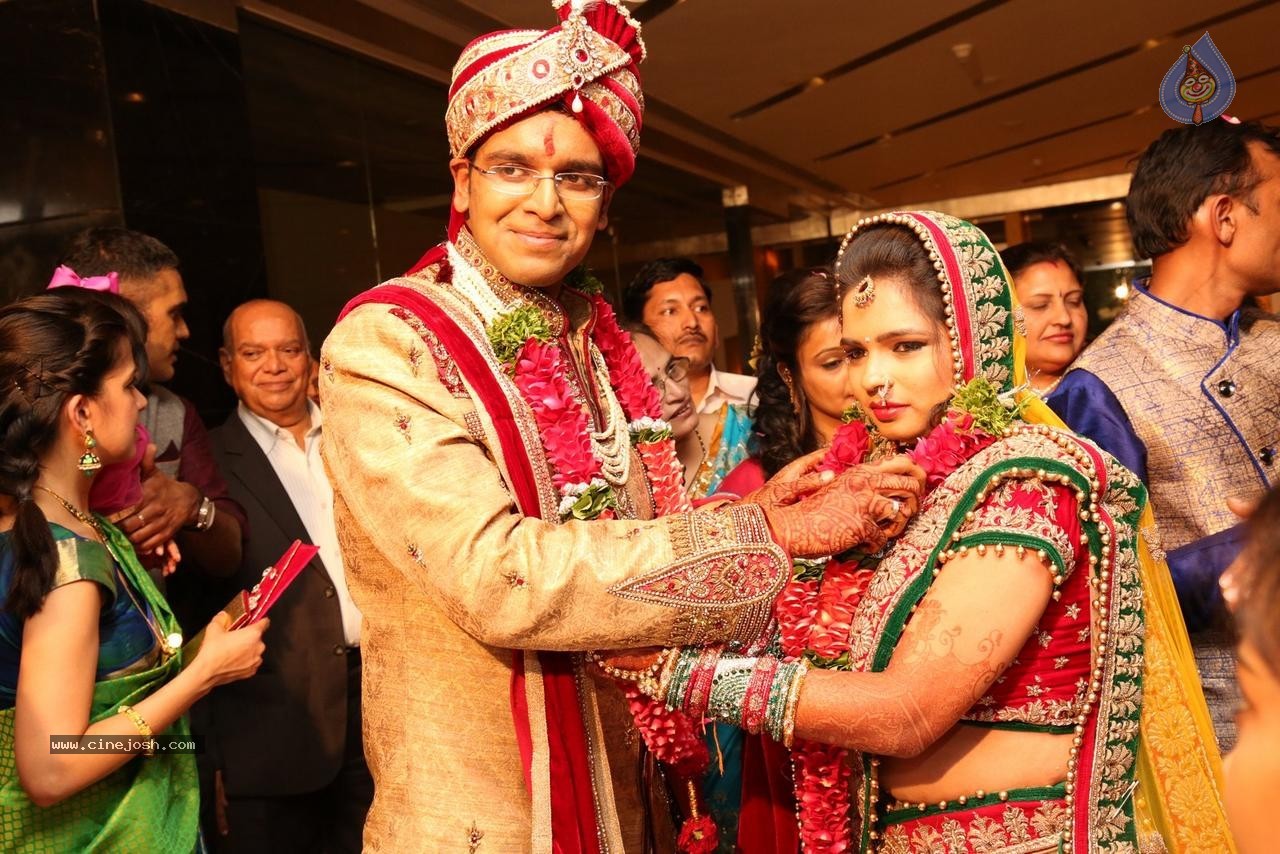 Parul and Bala Kumar Wedding Event - 103 / 122 photos