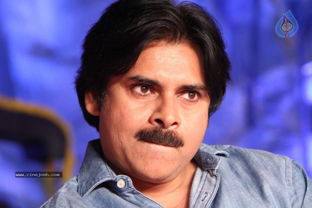 Pawan attends Bhakti TV Channel Koti Deepotsavam - 39 / 215 photos