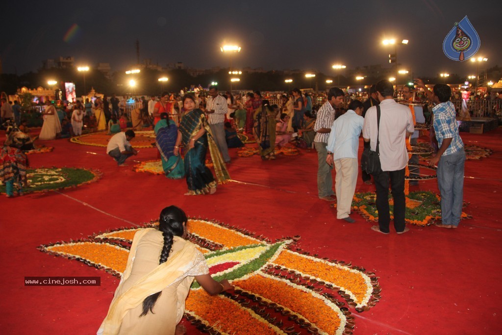 Pawan attends Bhakti TV Channel Koti Deepotsavam - 47 / 215 photos