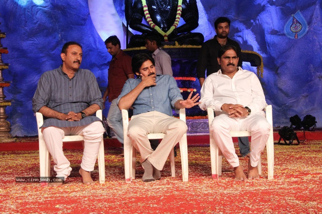 Pawan attends Bhakti TV Channel Koti Deepotsavam - 55 / 215 photos