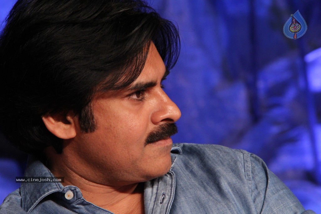 Pawan attends Bhakti TV Channel Koti Deepotsavam - 61 / 215 photos