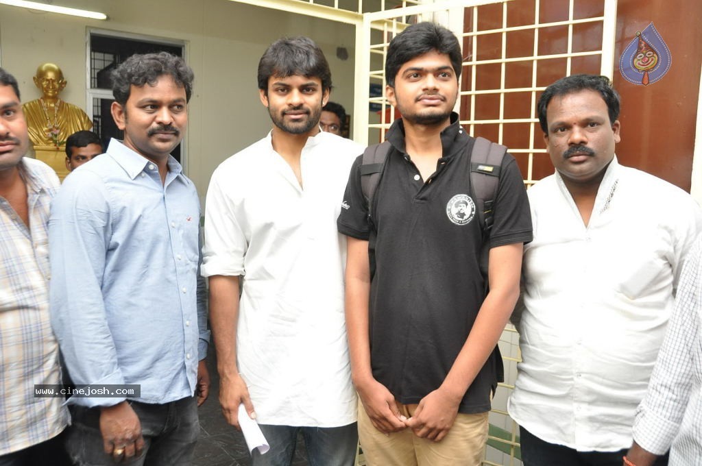 Pawan Fans Donated Stretchers To Gandhi Hospital - 35 / 66 photos