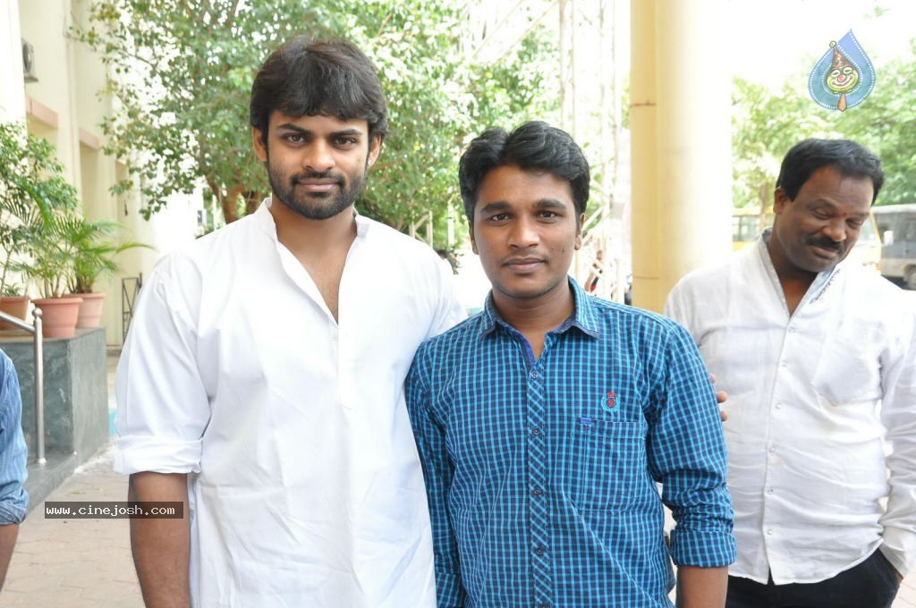 Pawan Fans Donated Stretchers To Gandhi Hospital - 48 / 66 photos