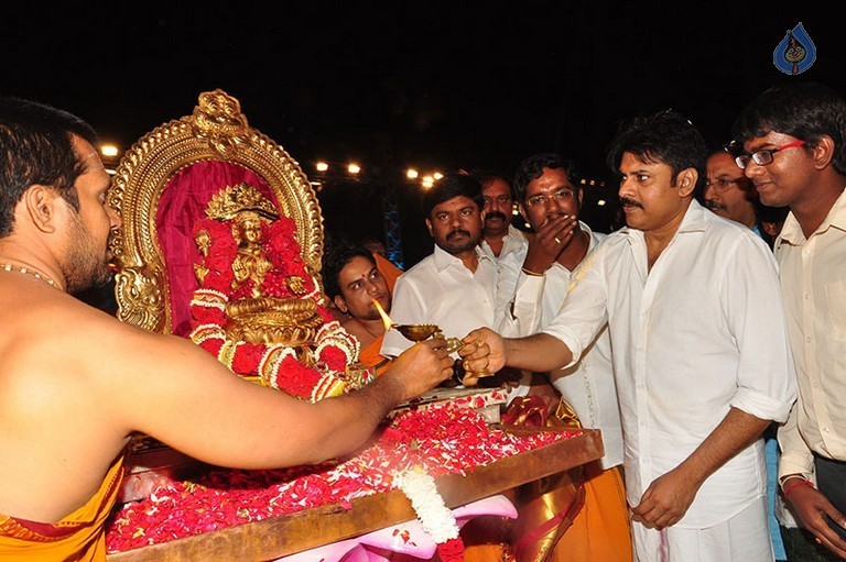 Pawan Kalyan at Bhakti TV Koti Deepotsavam - 7 / 58 photos