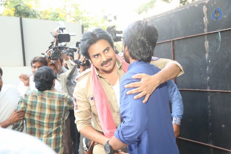 Pawan Kalyan meets Chiranjeevi - 41 / 74 photos