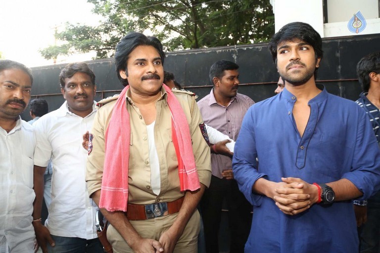 Pawan Kalyan meets Chiranjeevi - 65 / 74 photos