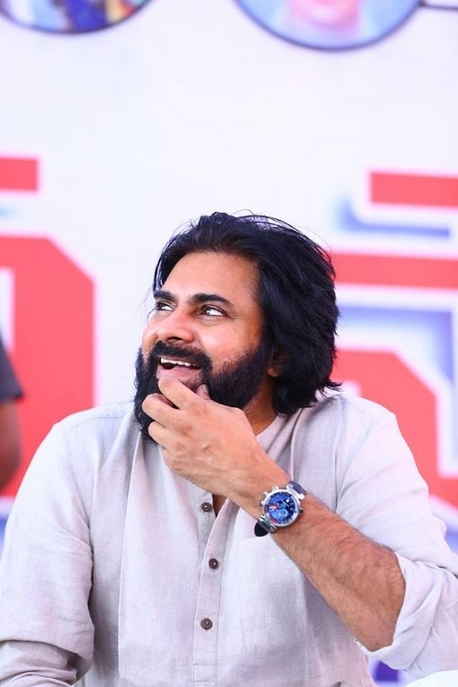 Pawan Kalyan Photos - Photo 3 of 7 Pawan Kalyan Photos - Photo 3 of 7