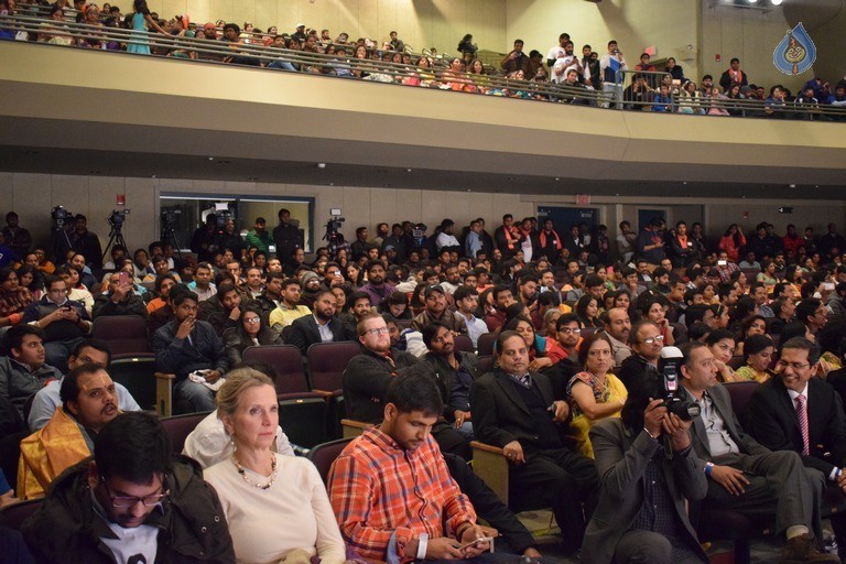 Pawan Kalyan Speech Photos in Nashua - 17 / 18 photos