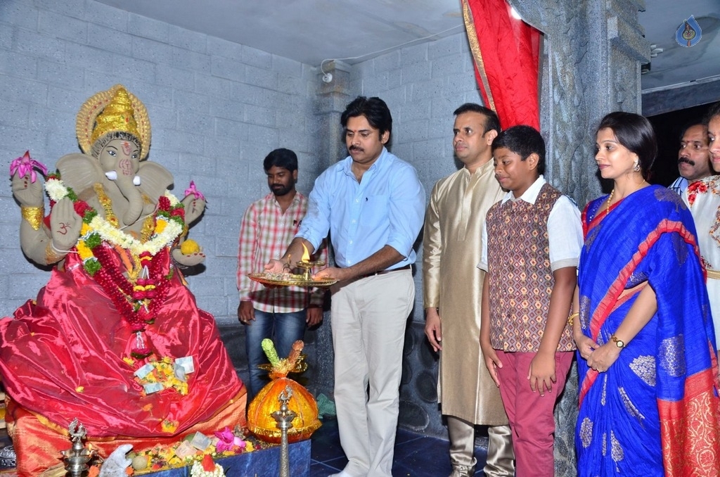 Pawan Kalyan Visits Andhra Prabha Ganapathi Pooja Photos - 1 / 41 photos