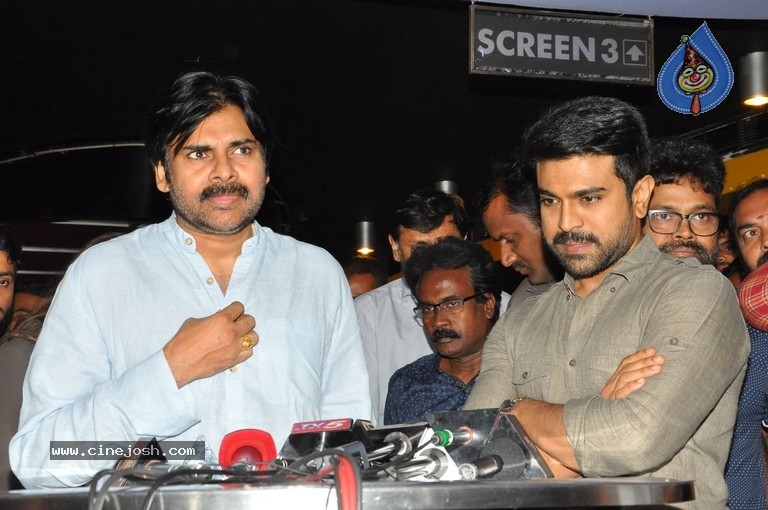 Pawan Kalyan Watches Rangasthalam Movie - 3 / 42 photos