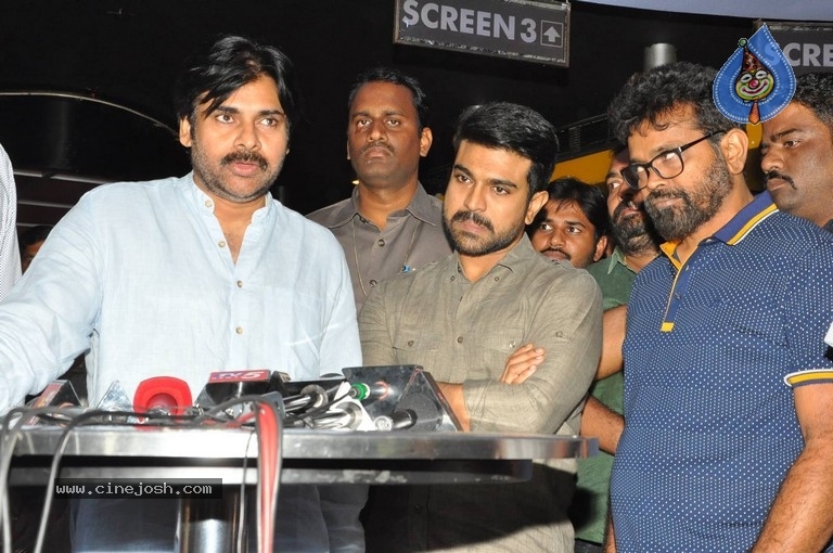 Pawan Kalyan Watches Rangasthalam Movie - 19 / 42 photos