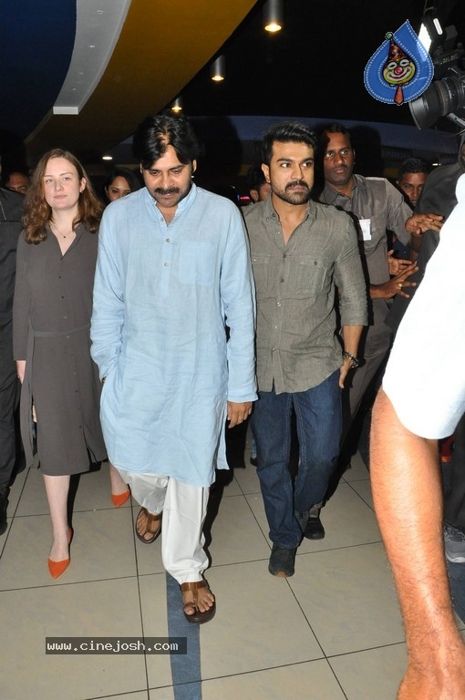 Pawan Kalyan Watches Rangasthalam Movie - 24 / 42 photos