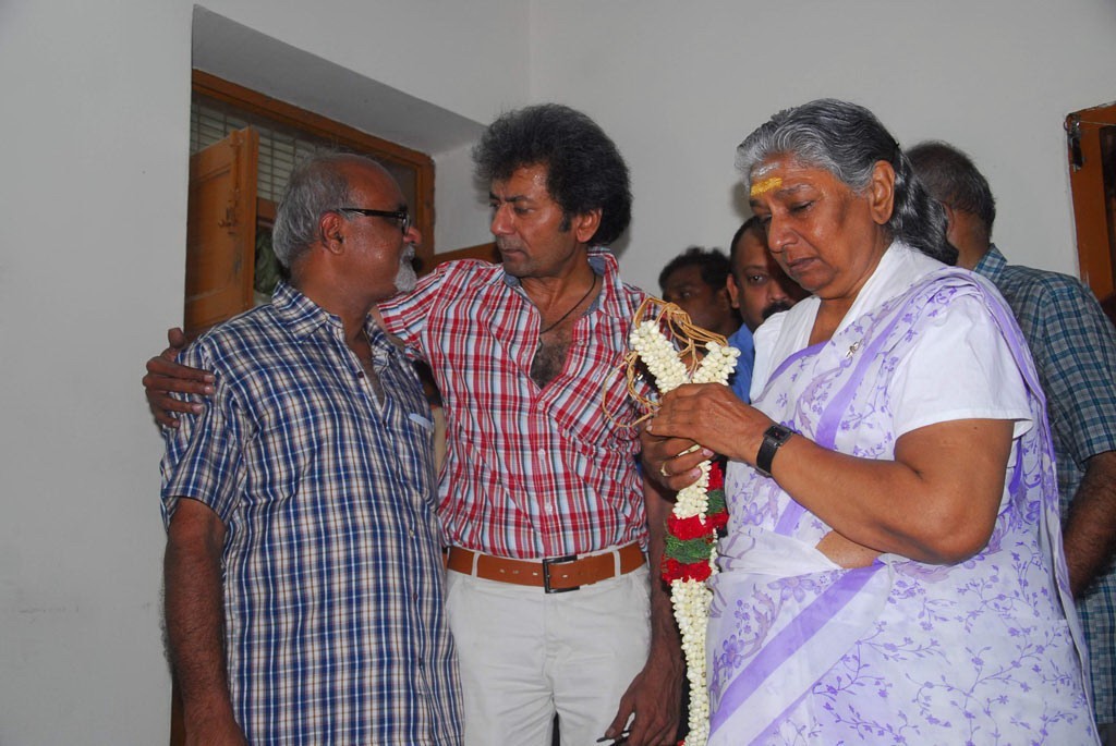 PB Srinivas Condolences Photos - 14 / 23 photos