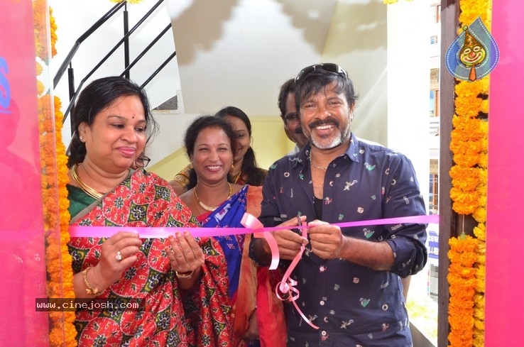 Pinks n Bloos Beauty Salon Launched By Chota K. Naidu  - 4 / 21 photos