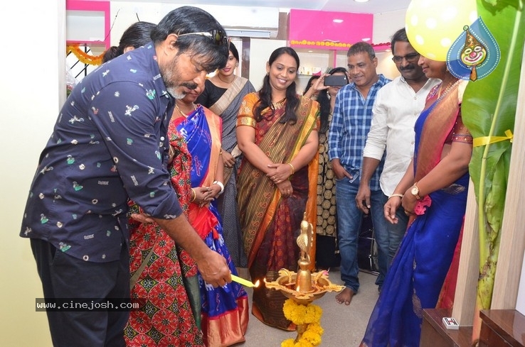 Pinks n Bloos Beauty Salon Launched By Chota K. Naidu  - 21 / 21 photos