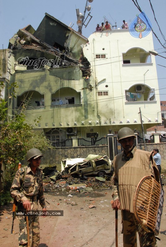 Plane Crash in Hyderabad Air Show - 29 / 47 photos