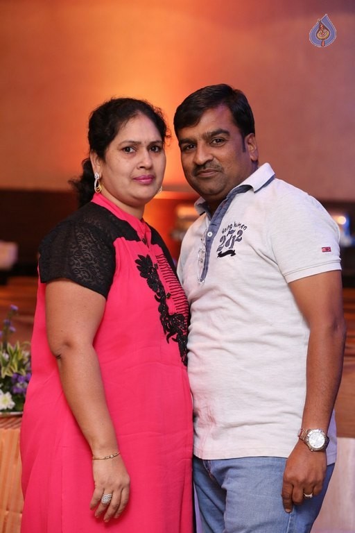 Pradeep and Radha Wedding Anniversary - 67 / 105 photos