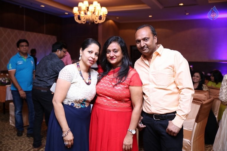 Pradeep and Radha Wedding Anniversary - 82 / 105 photos