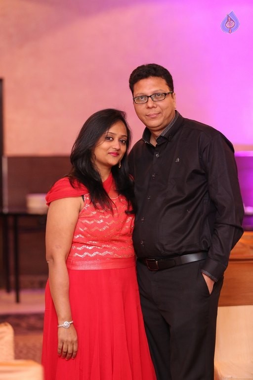 Pradeep and Radha Wedding Anniversary - 98 / 105 photos
