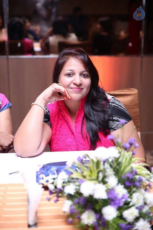 Pradeep and Radha Wedding Anniversary - 105 / 105 photos